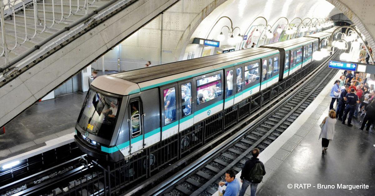 Chaos sur la Ligne 4: Interruptions Constantes et Aventures Quotidiennes