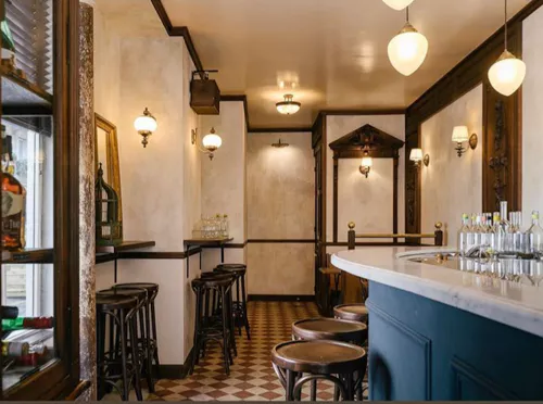 « Libérons le Raisin! » – Quand Paris s’enivre d’innovation au bar classique