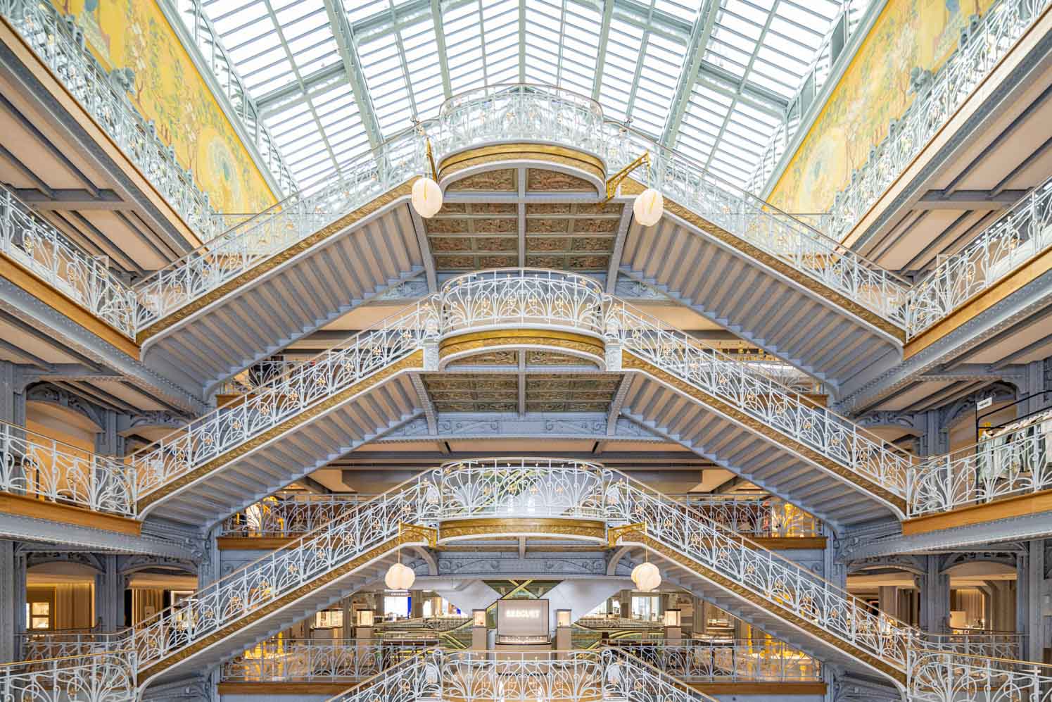 « La Mode en Mode Jeu »: quand SO/Paris et la Samaritaine redessinent le shopping luxueux
