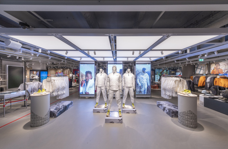 Home of Sport : Le Plus Grand Flagship Adidas d’Europe sur les Champs-Élysées