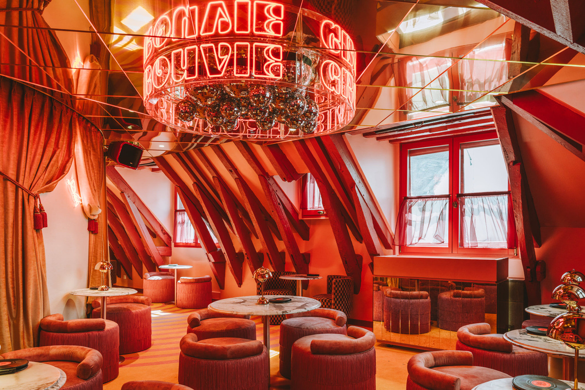 Grouvie : Le bar parisien qui va secouer ta routine