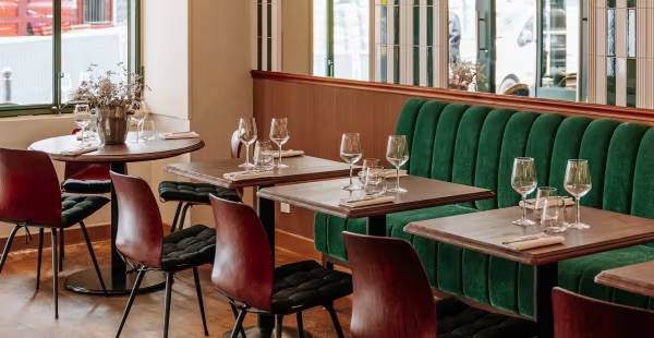 L’Almanach Montmartre : La Fusion Parfaite entre Art et Gastronomie