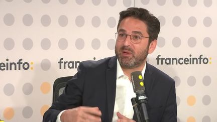 Nommer un ministre de la Santé : Une Urgence Pour Sauver Nos Hôpitaux
