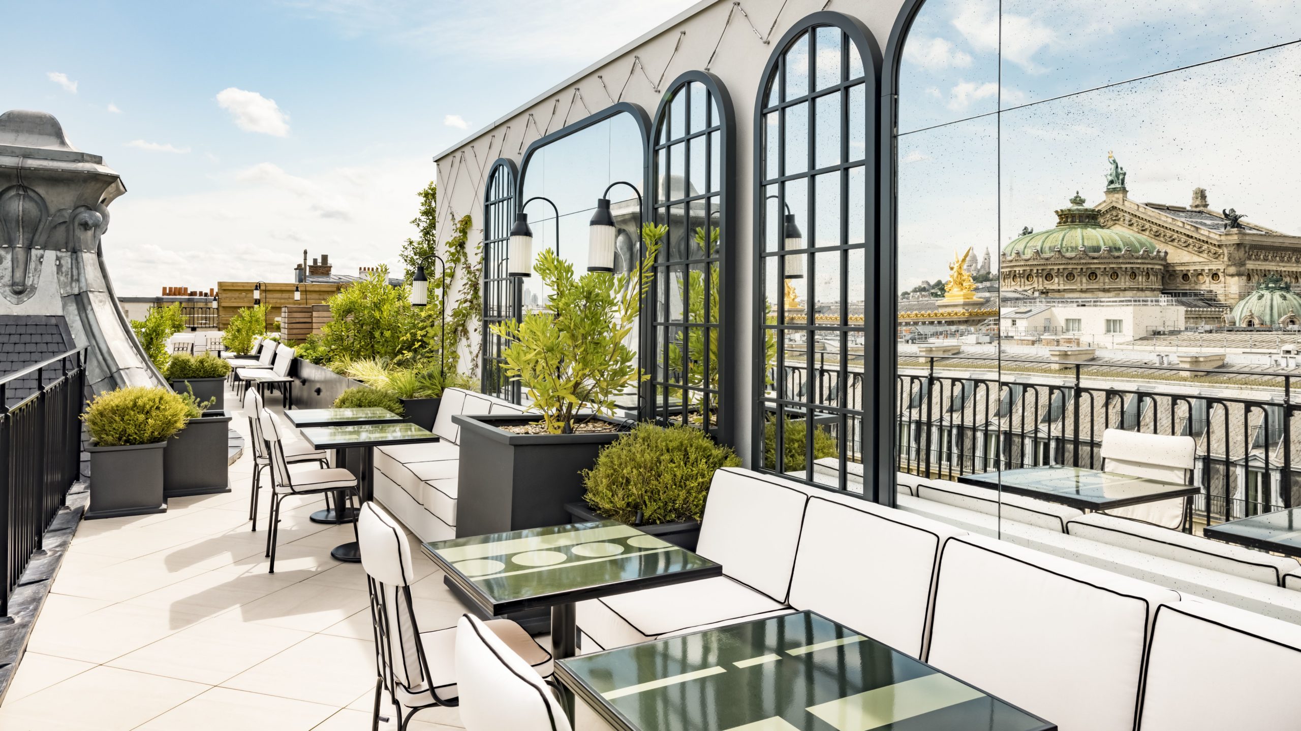 Sequoia : Le rooftop où le barbecue devient un art de vivre