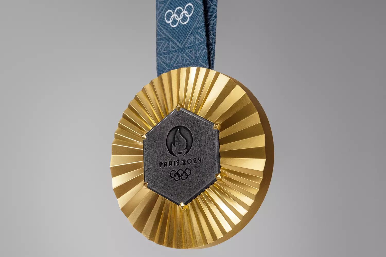 Tableau des Médailles JO 2024 : La France Vers un Record Historique