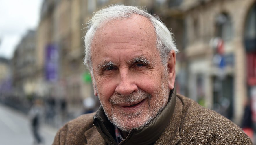 Décès de Patrice Laffont : L’Animateur de « Fort Boyard » et « Des Chiffres et des Lettres » Nous Quitte à 84 Ans