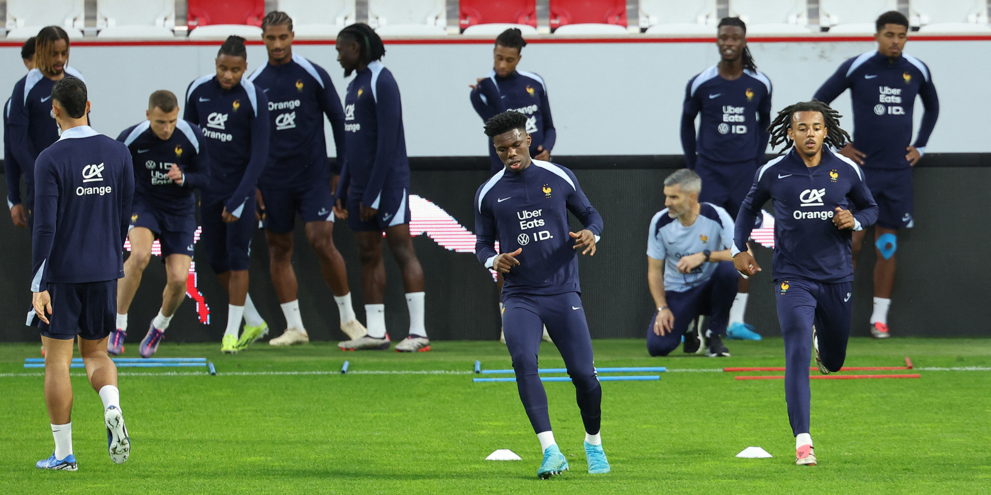 Sans Mbappé, mais avec panache : la France humilie Israël 4-1