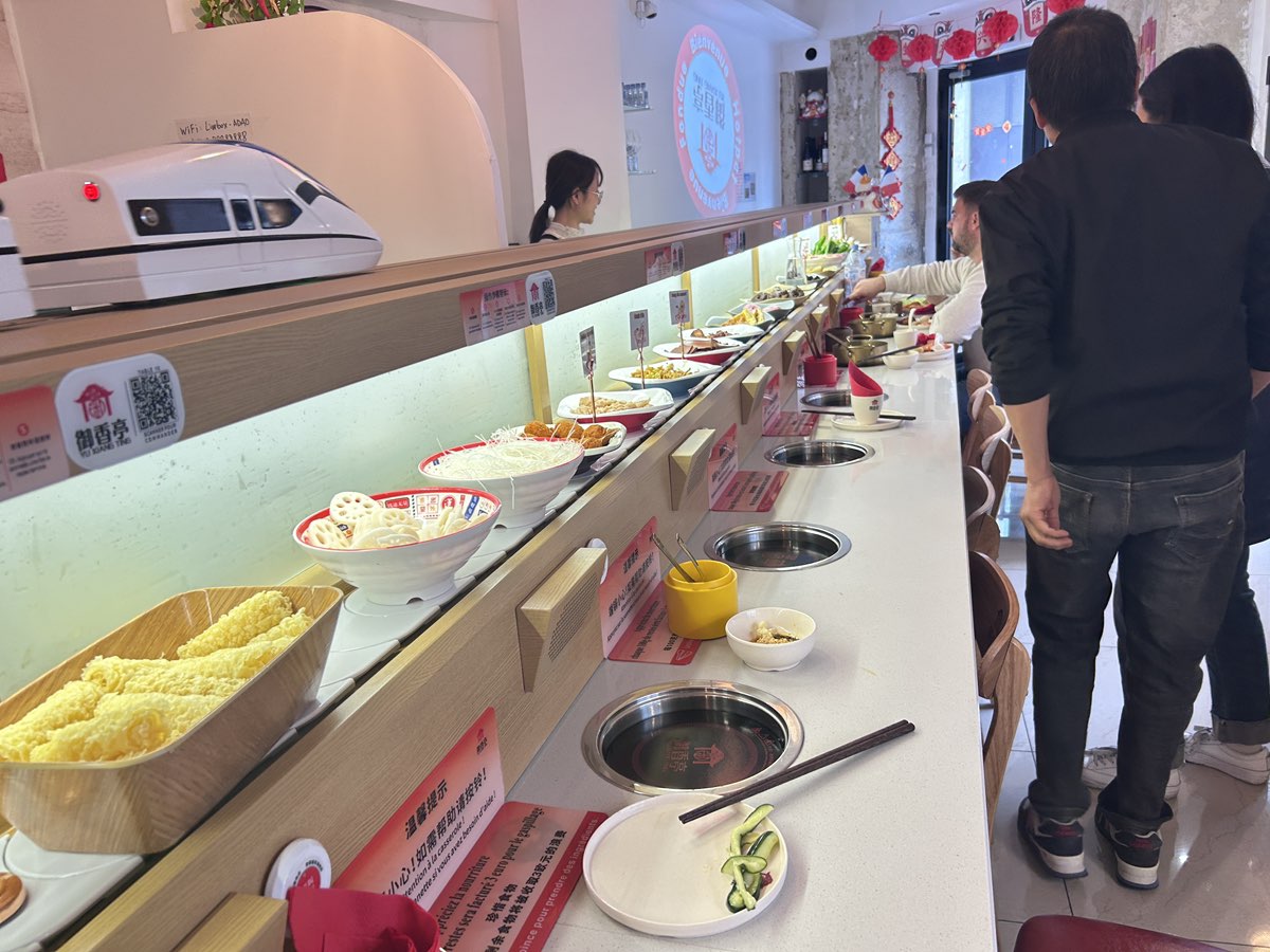 Dans le train express des fondues chinoises : bienvenue chez Yuxiangting
