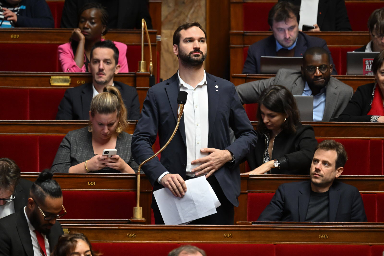 La suppression du délit d’apologie du terrorisme : quand l’indignation fait sauter les plombs