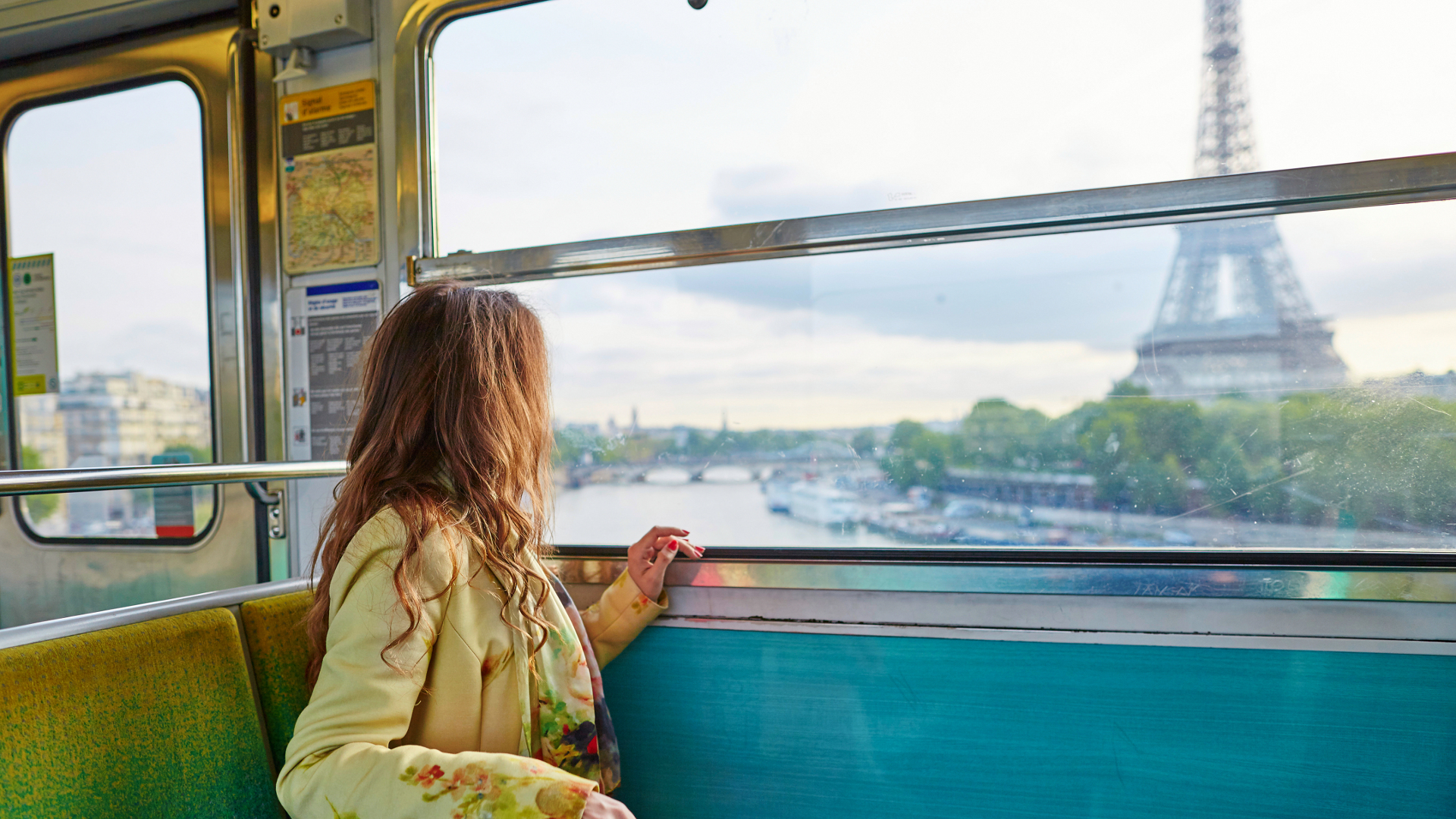 Vivre à Paris avec un Petit Budget : La Survie dans la Jungle Urbaine