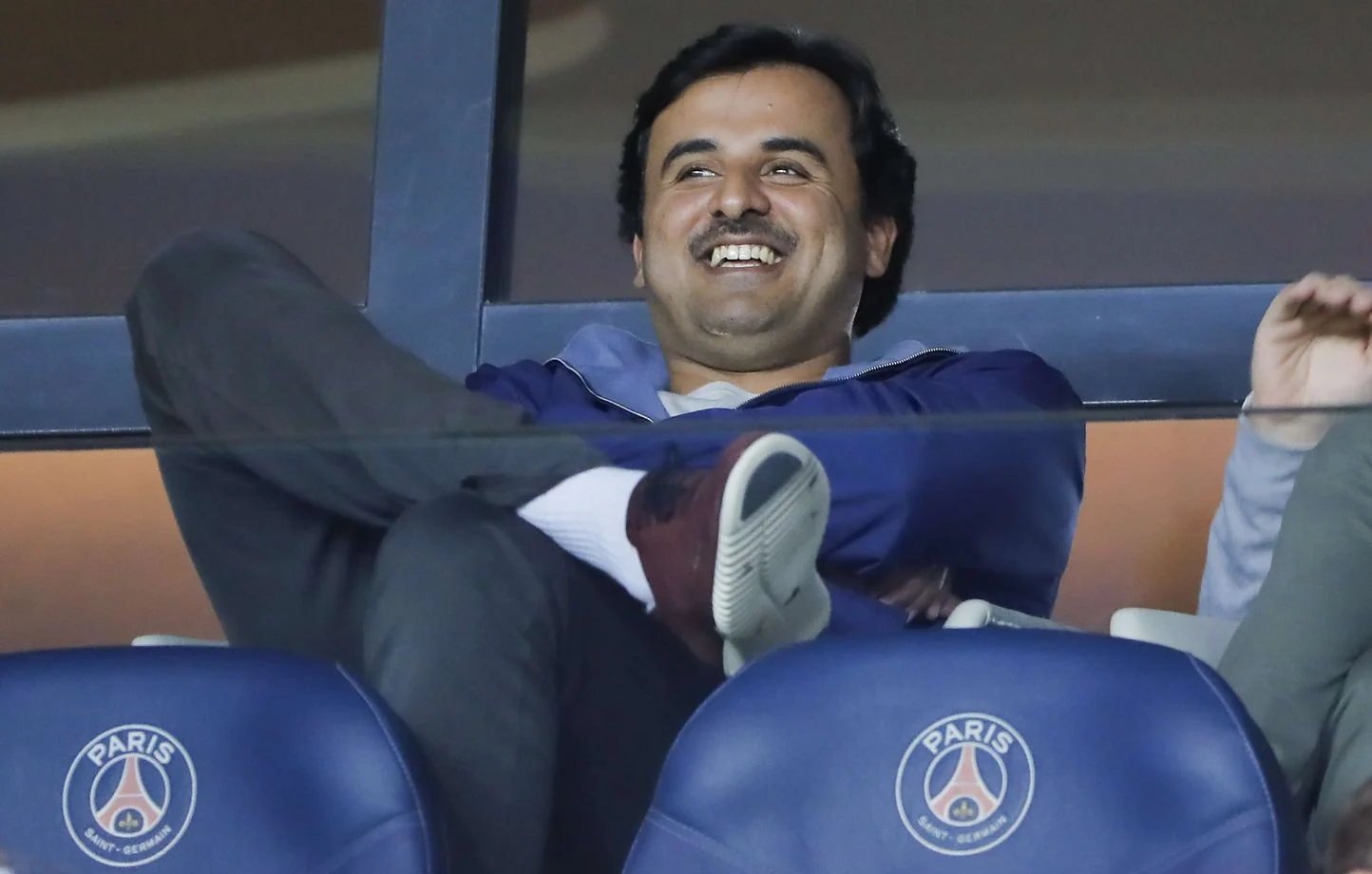 L’émir du PSG sort le chéquier : révolution ou poudre aux yeux ?