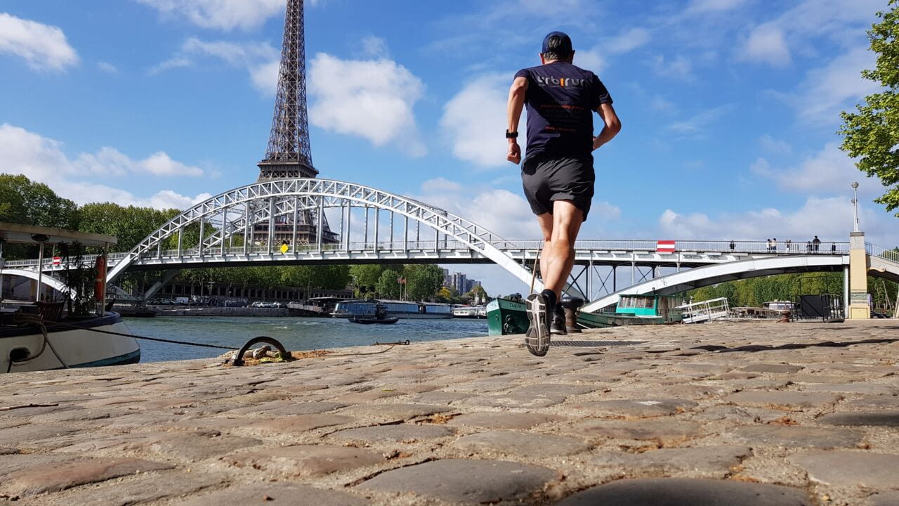 Les meilleurs quartiers où vivre à Paris pour les accros du sport (et de la sueur chic)