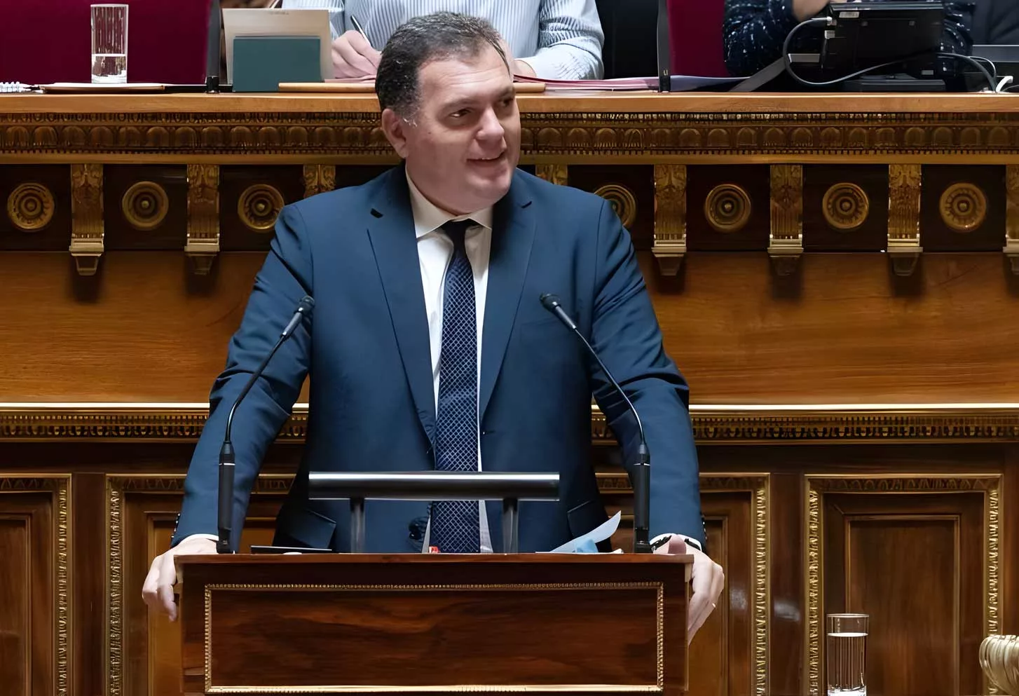 Un ministre, un drame, et des rails cassés : bienvenue dans l’ère du cynisme