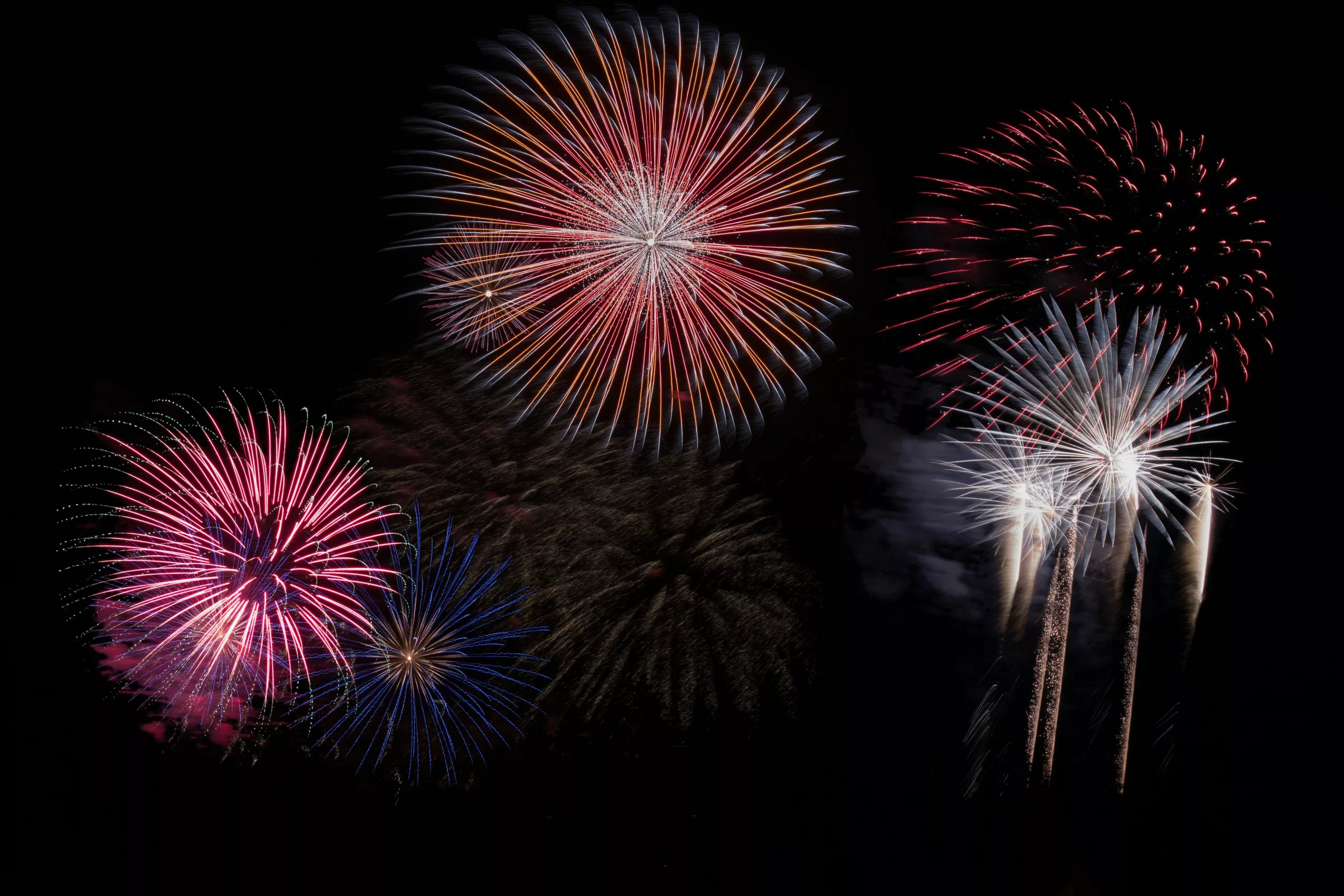 À minuit : où admirer les feux d’artifice avec une coupe à la main