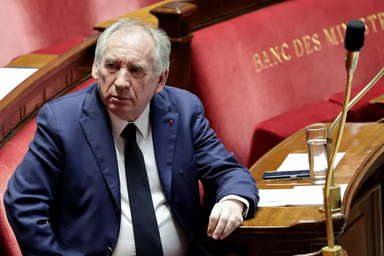 Réforme des retraites : théâtre absurde ou tragédie bien ficelée ?