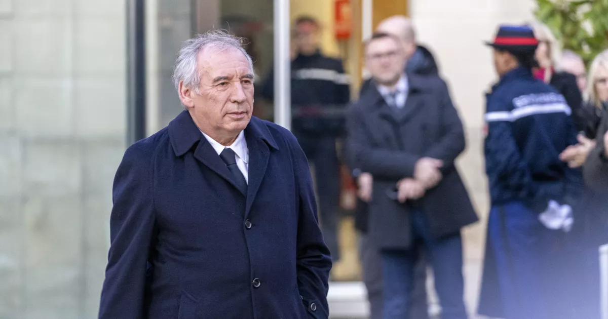 François Bayrou, le joker improbable du jeu des retraites