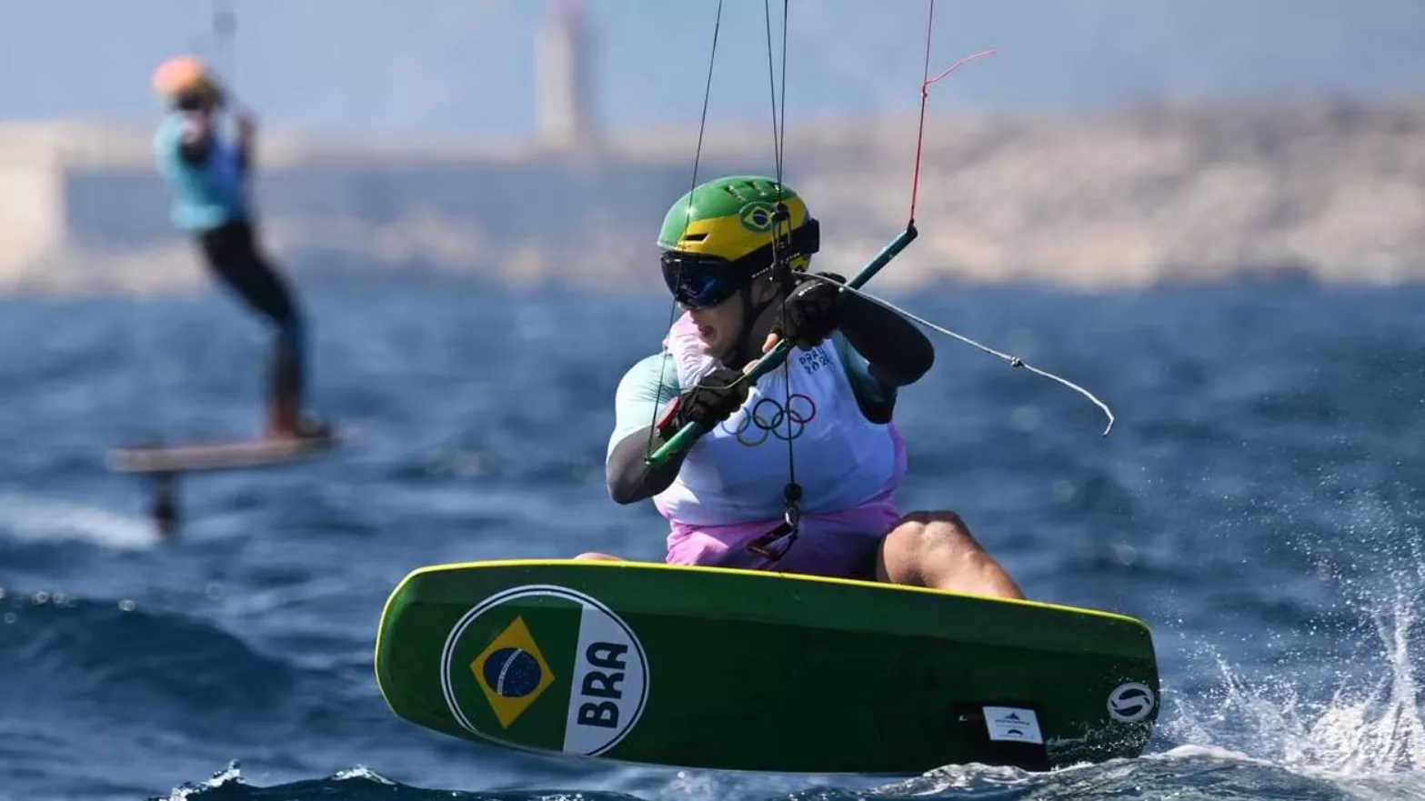 Bruno Lobo, héros des JO 2024 et sauveteur sur les plages du Brésil