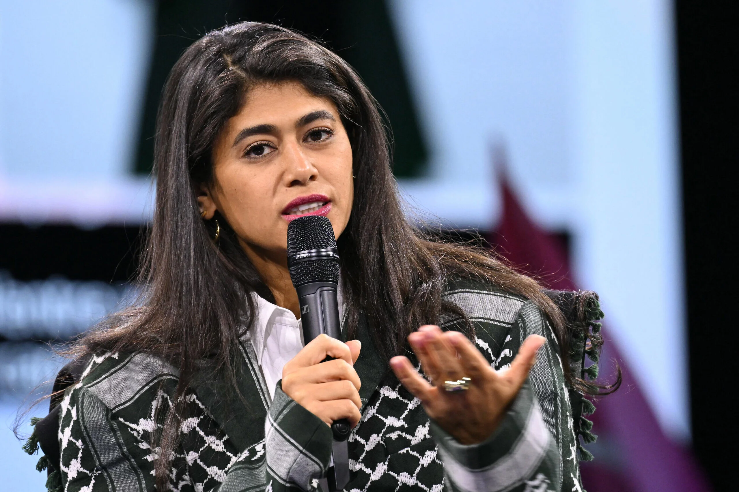 L’insoumise Rima Hassan : quand la liberté d’expression se heurte aux convictions politiques
