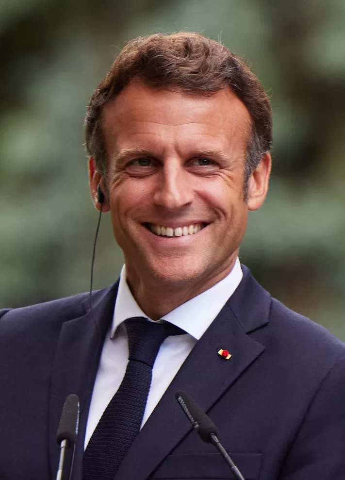 Macron dégaine l’IA pour booster le sommet numérique