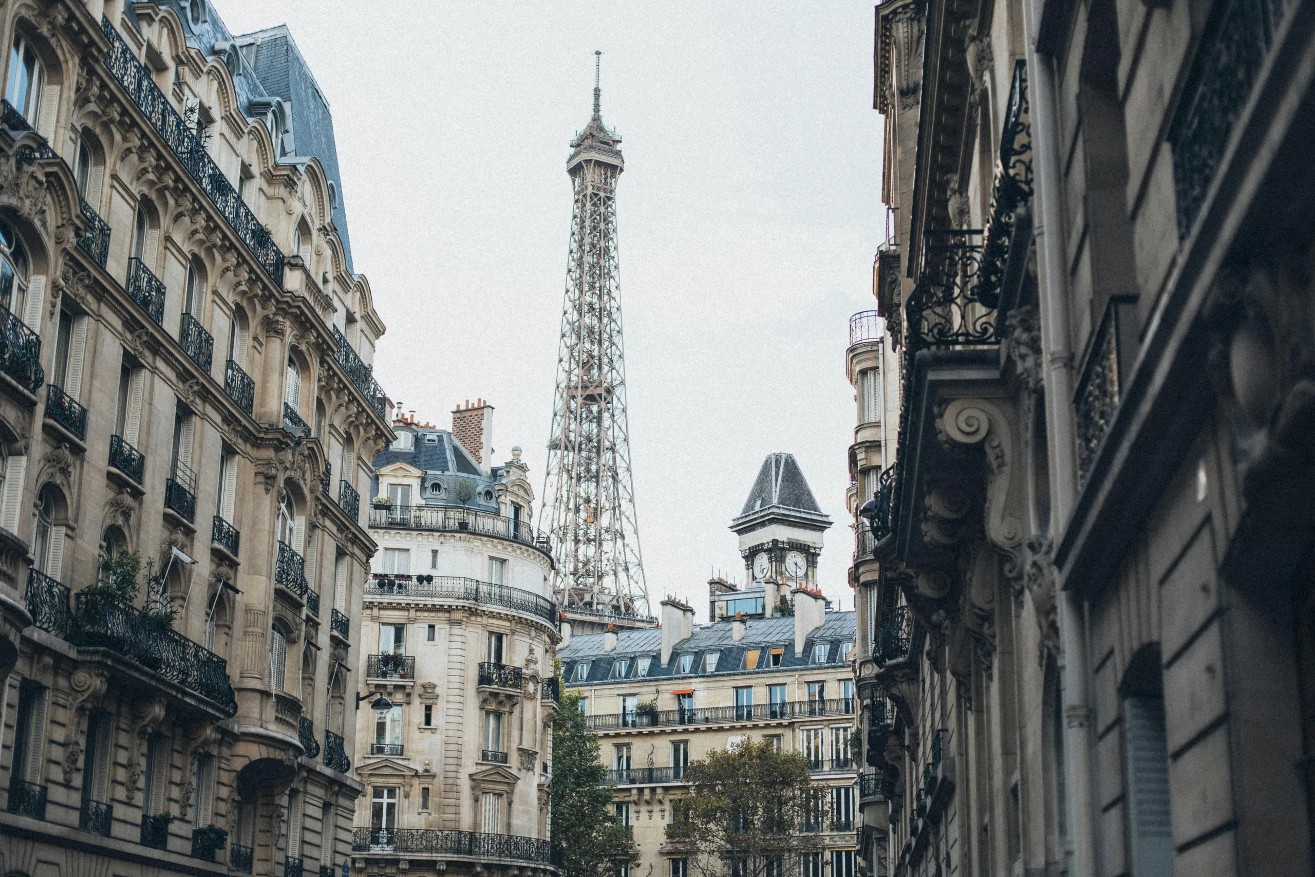 Paris en ébullition : quand la gentrification déchaîne les passions