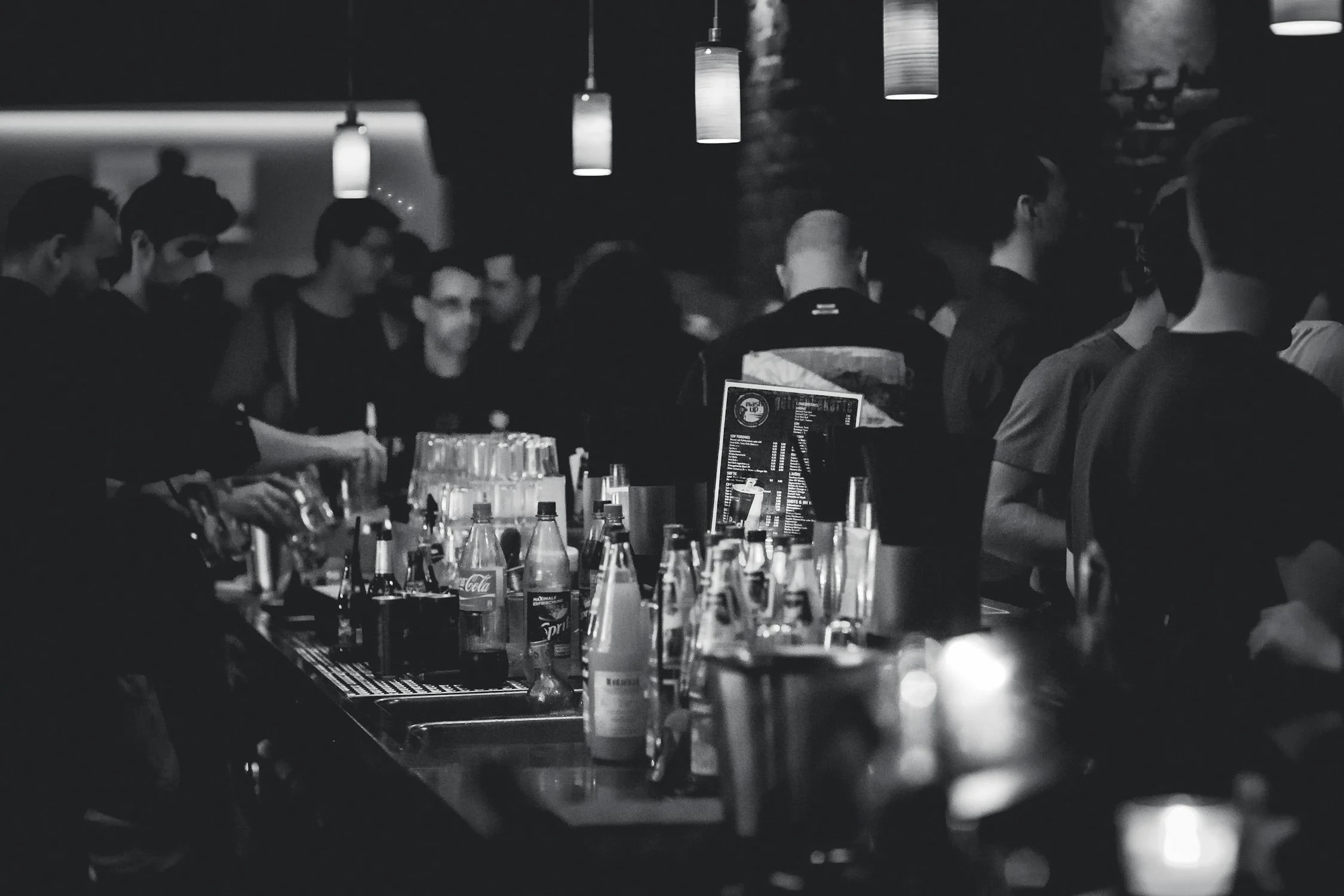Terrasses, Café et Vin : Paris en effervescence urbaine