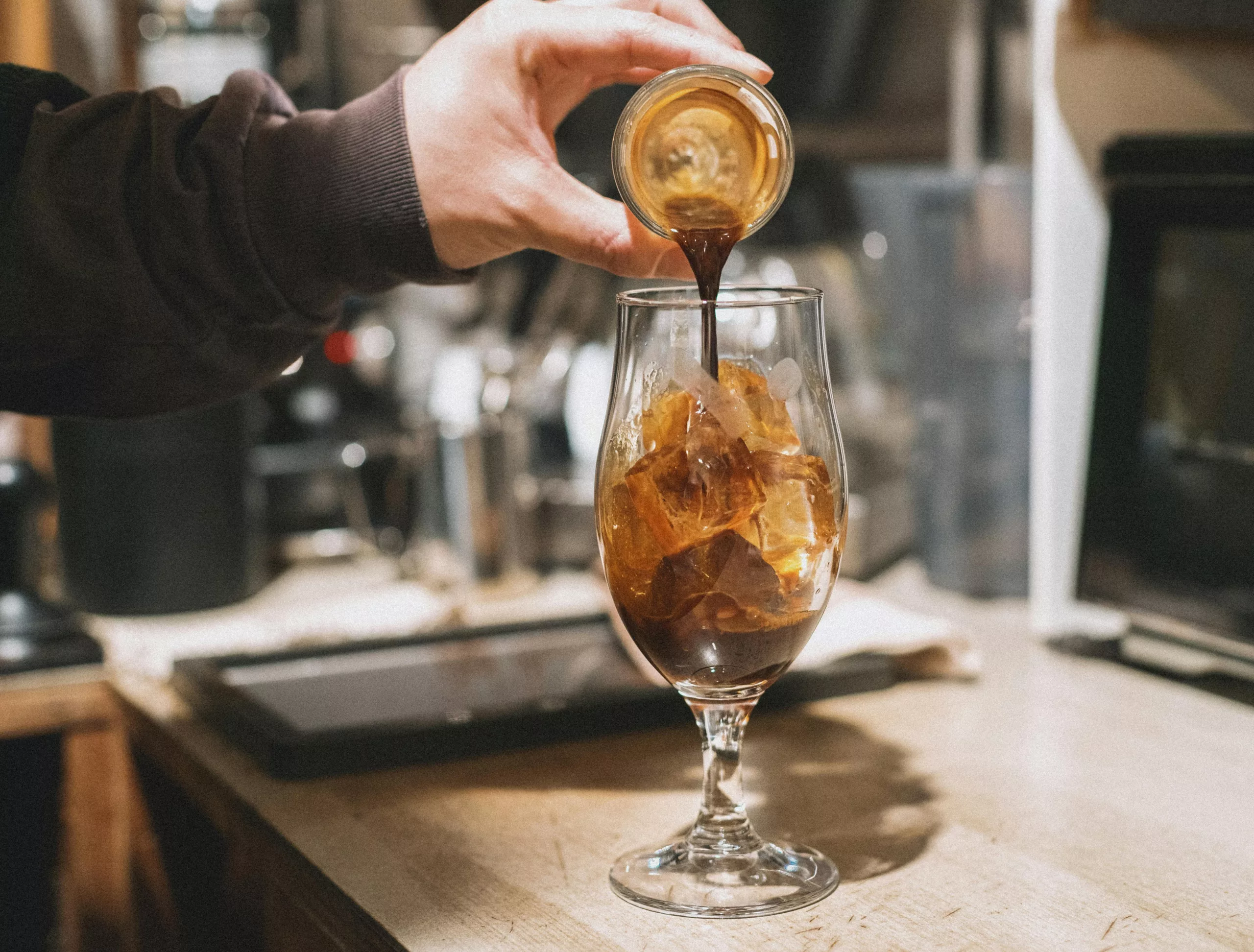 Paris renaît : néocafés asiatiques réinventent l’art du café