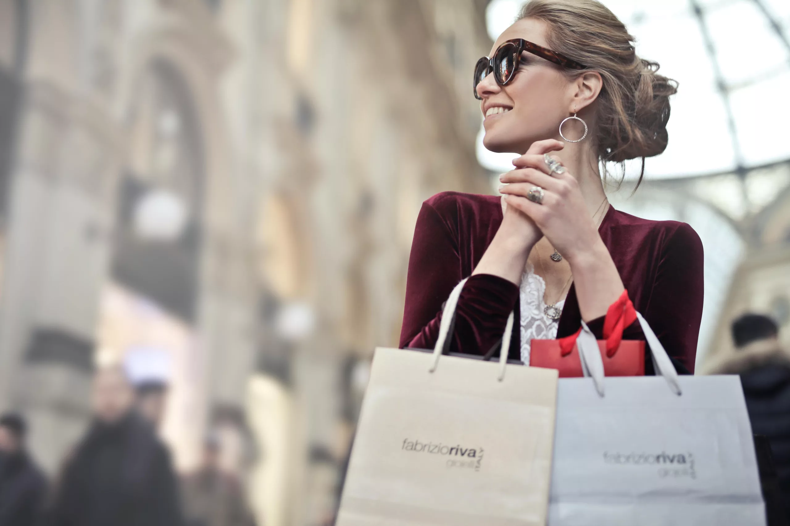 Paris réinvente le shopping : expositions immersives et culture urbaine