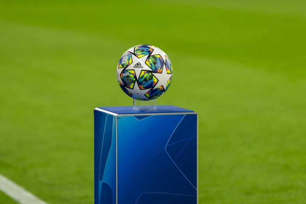 Paris chavire entre exploit historique du PSG et émeutes