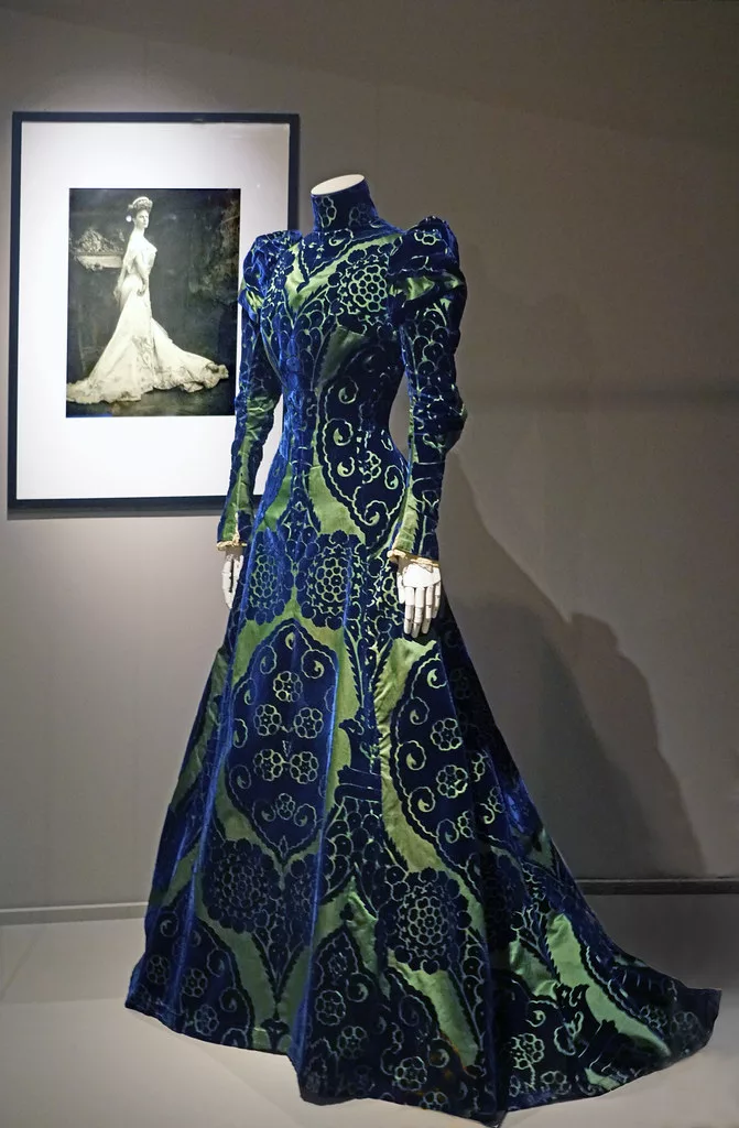 Worth : l’exposition qui fait renaître la quintessence de la haute couture