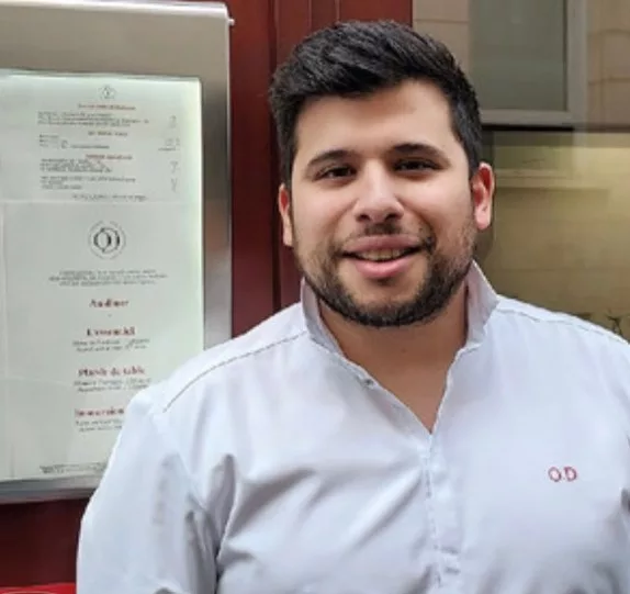 Nouvel Elbi d’Omar Dhiab défie codes parisiens avec vins biodynamiques