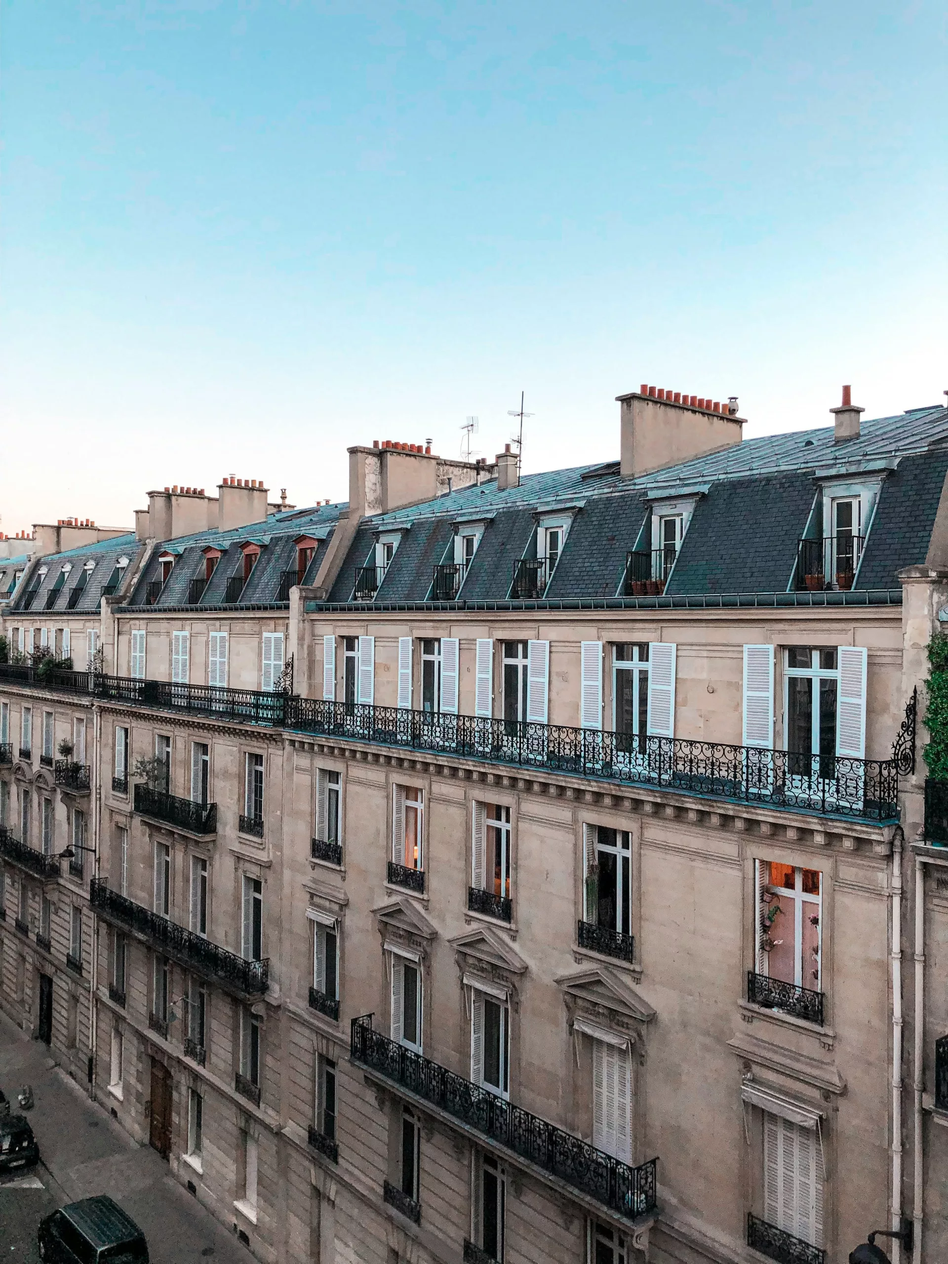 Habiter à Paris : debout dans 10 m² et (presque) heureux