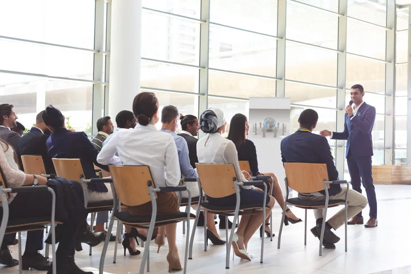 Comment choisir le lieu idéal pour une soirée d’entreprise à Paris ?