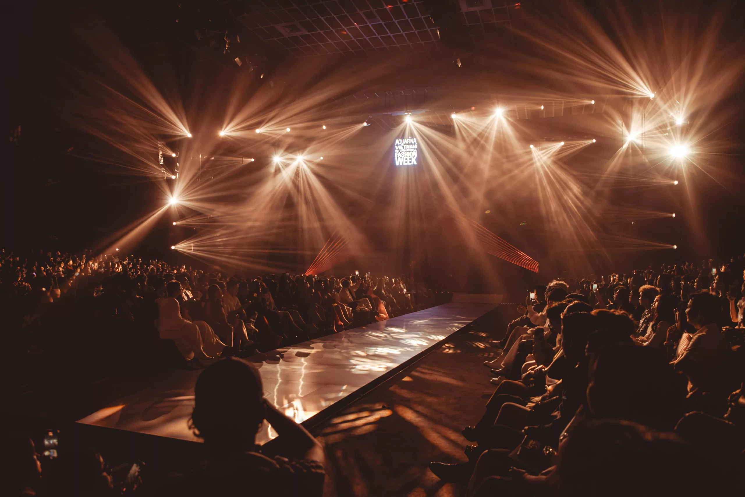 Paris Fashion Week 2025-2026 : un rendez-vous incontournable