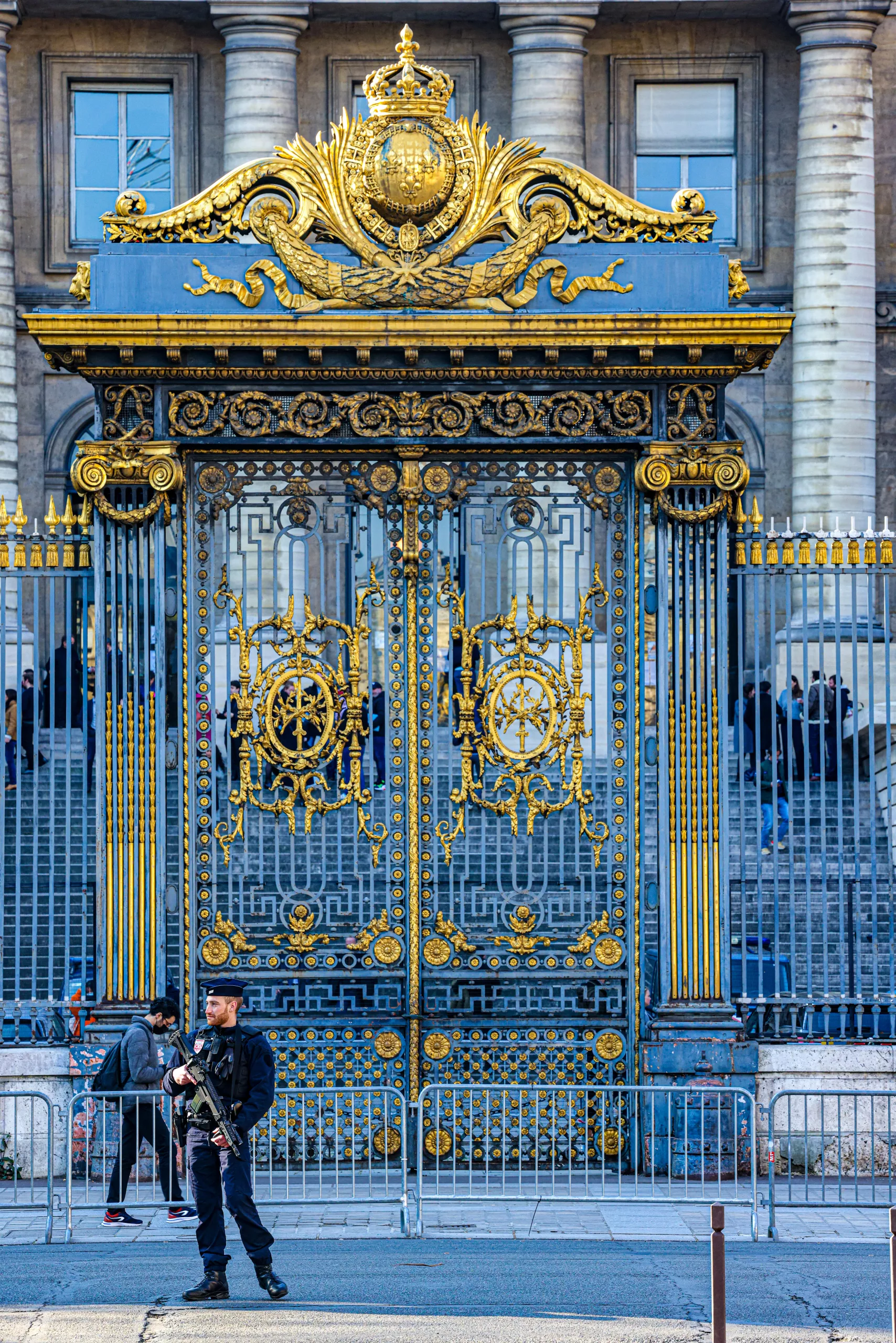 Sarkozy jugé : la Ve République face à ses démons