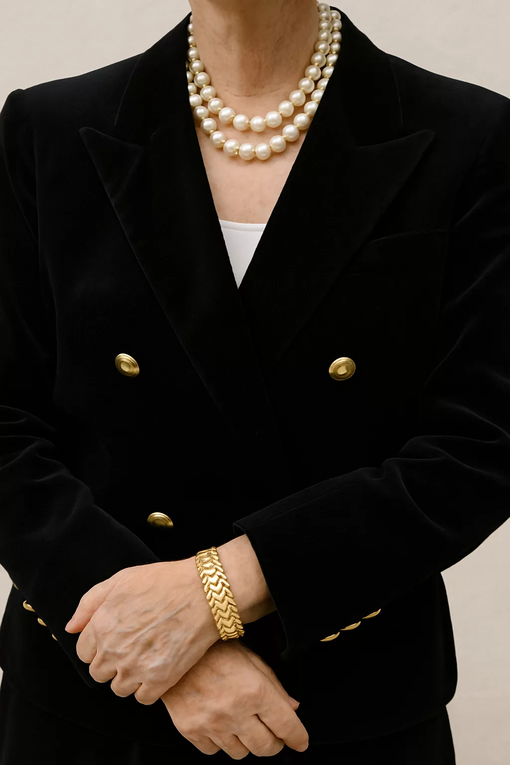 Nadine de Rothschild : l’icône mondaine qui continue d’alimenter les potins